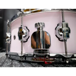 DS DRUMS Rebel Custom Caisse Claire 14"x 6" Birch/Mahogany White Pink
