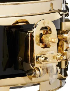 PDP Signature Eric Hernandez Caisse Claire 13x04"