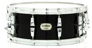 YAMAHA Absolute Hybrid Maple Caisse Claire 14"x 6" Solid Black