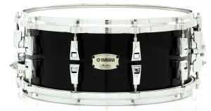 YAMAHA Absolute Hybrid Maple Caisse Claire 14"x 6" Solid Black