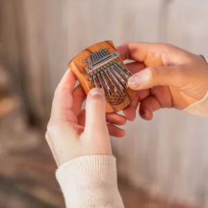 Kalimba Meinl Sonic Energy 8 Lames Red Zebrawood - Flower Of Life