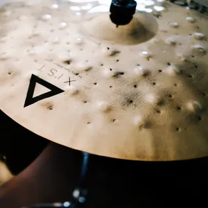 ISTANBUL Xist Dry Dark Brillant 22" Crash