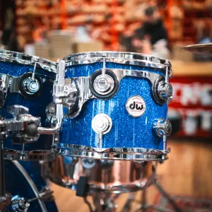 DW Collector's Series Batterie 22"/4pcs Finish Ply Blue Glass