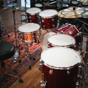 DW Collector's Sonicply Batterie 22"/5pcs Finish Ply Ruby Glass 