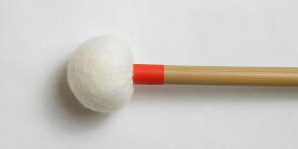 VIBRAWELL ET2 Mailloche Timbale Bamb Blanche Med Feutr 30mm