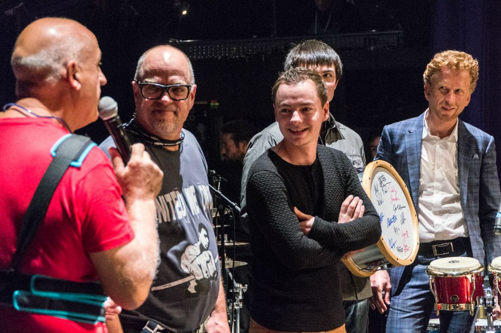 Philippe a un peu forcé la main de Gretsch en leur proposant d'endorser Gabriel. À suivre !!