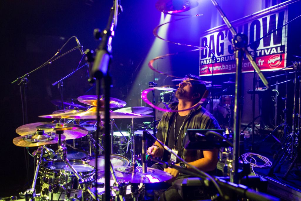 Kaz Rodriguez est connu comme compositeur, batteur de session. Il donne beaucoup de masterclasses à l'international. Il collabore avec  Aaron Spears, Anika Nilles, Chris Coleman, Gerald Heyward et bien d'autres. 